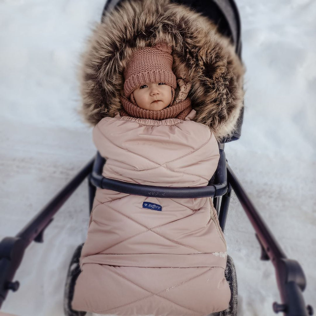 Fußsack GrowUP Aspen, Baby Pink – Seitenansicht