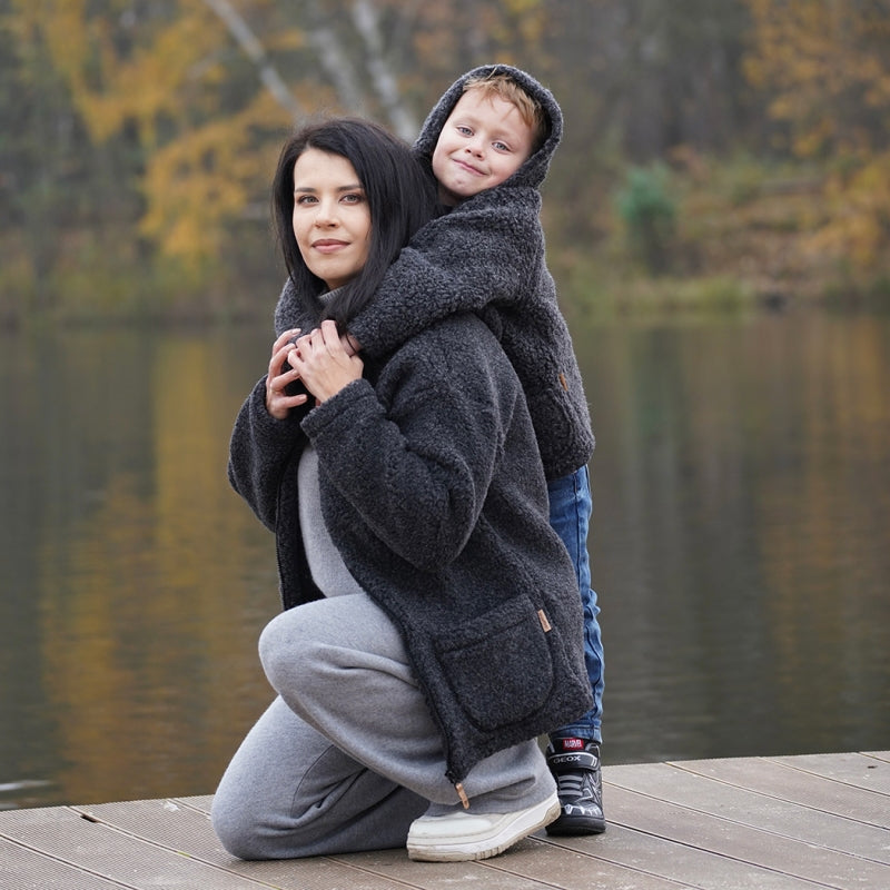 Wolljacke Zoya Nevada Anthracite – im Freien